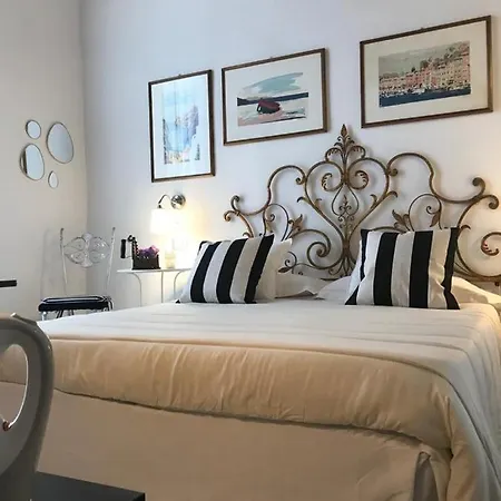 Guest house Sanctus Syrus 4 *